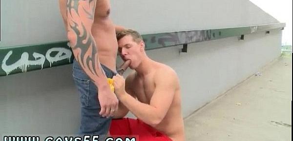  Gay men with erections in public Anal Sex Under The Bridge!